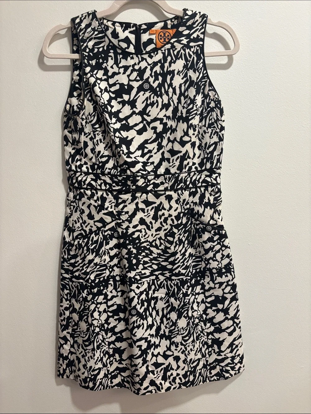Tory Burch Black and White Abstract Print Sleeveless Fit-and-Flare Dress